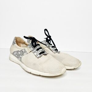 Sesto Meucci Cream Leather Sneakers Size 8.5 Women’s Made in Italy